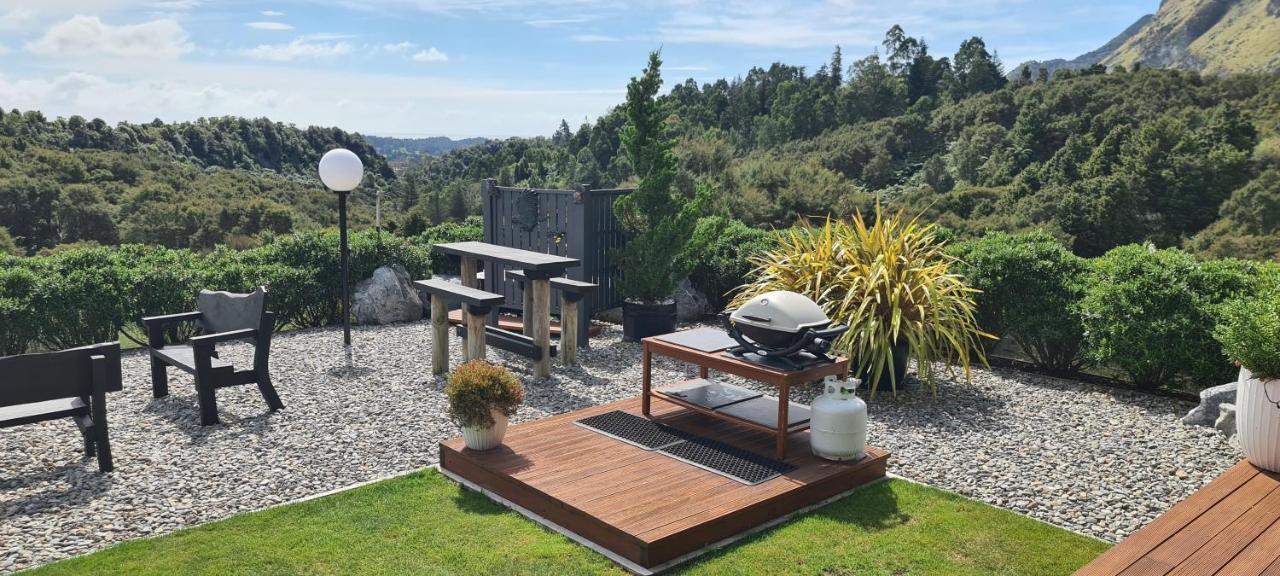 Rocky Ridge Cottage 塔卡卡 外观 照片